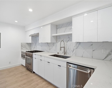 7301 Vista Del Mar - Photo Thumbnail 16