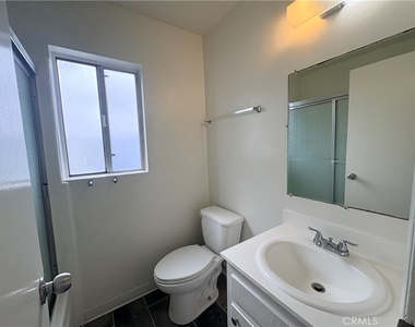 3920 Marathon Street - Photo Thumbnail 3