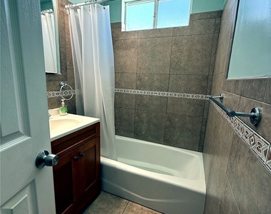 4586 W 142nd - Photo Thumbnail 9
