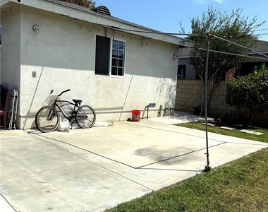 4586 W 142nd - Photo Thumbnail 19