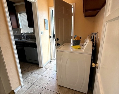 4586 W 142nd - Photo Thumbnail 6