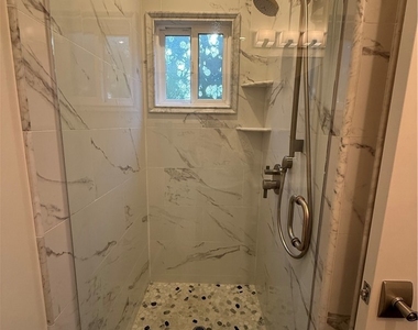 1328 W 13th - Photo Thumbnail 10