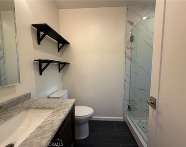 1328 W 13th - Photo Thumbnail 9