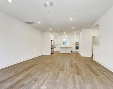 1839 Lychee St - Photo Thumbnail 28