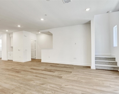 1839 Lychee St - Photo Thumbnail 27