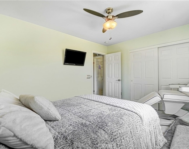 1530 Crestar Court - Photo Thumbnail 4