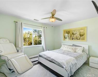 1530 Crestar Court - Photo Thumbnail 5