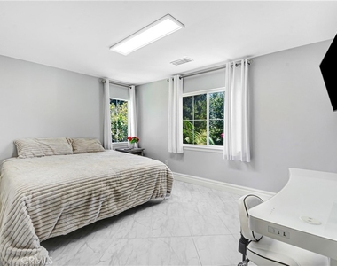 1530 Crestar Court - Photo Thumbnail 1