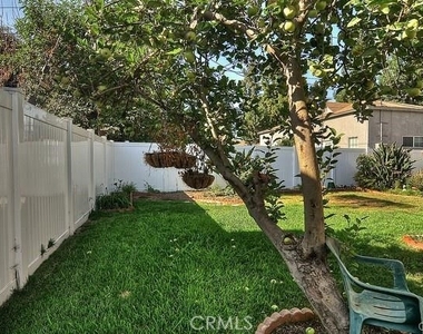 5538 Premiere Avenue - Photo Thumbnail 18