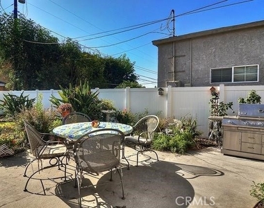 5538 Premiere Avenue - Photo Thumbnail 12