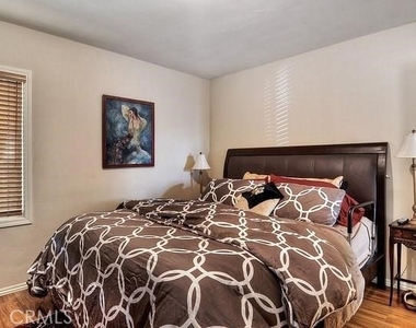 5538 Premiere Avenue - Photo Thumbnail 13