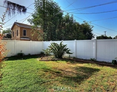 5538 Premiere Avenue - Photo Thumbnail 23