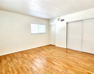 631 N Harvard Ave - Photo Thumbnail 8