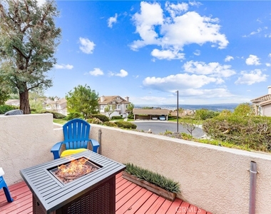 1037 S Daybreak Court - Photo Thumbnail 23