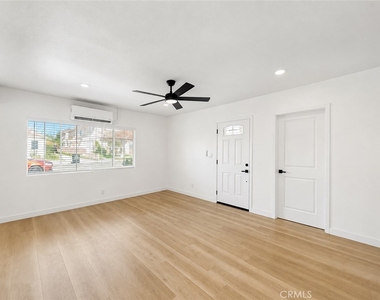 18022 Jersey Ave - Photo Thumbnail 5