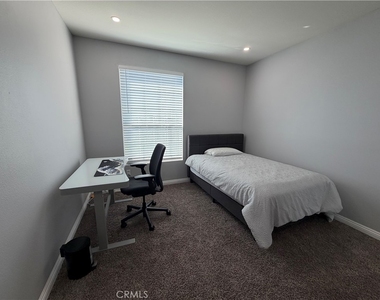 375 Central - Photo Thumbnail 12