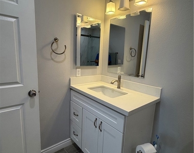 375 Central - Photo Thumbnail 16