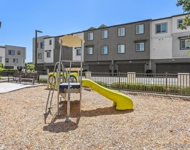 2601 Cranston Drive - Photo Thumbnail 23