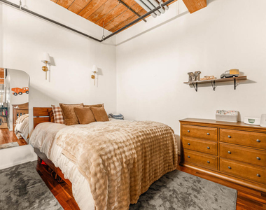 530 S Hewitt Street - Photo Thumbnail 27