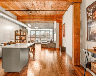 530 S Hewitt Street - Photo Thumbnail 7