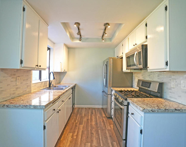 434 N Oakland Avenue - Photo Thumbnail 4