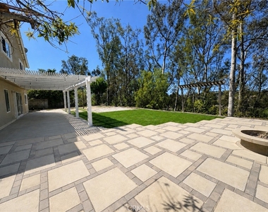 25891 Via Viento - Photo Thumbnail 17