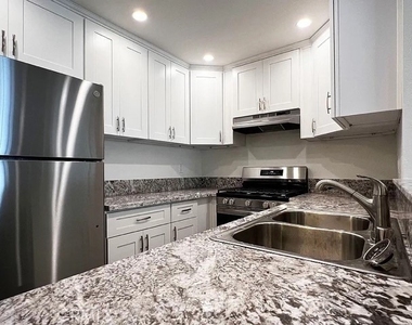765 Florida Street - Photo Thumbnail 2