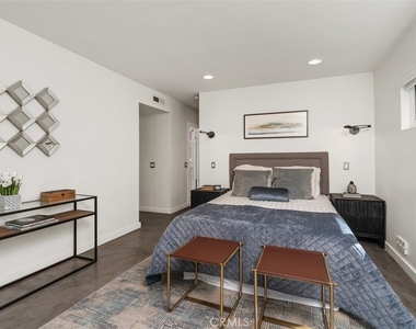 11575 Sunshine Terrace - Photo Thumbnail 20