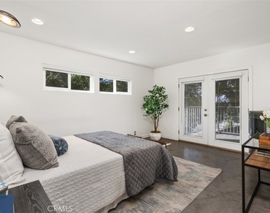 11575 Sunshine Terrace - Photo Thumbnail 19