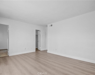 226 N Chandler - Photo Thumbnail 14