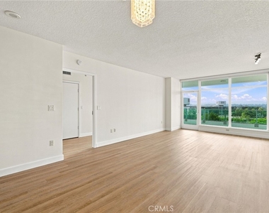 3141 Michelson - Photo Thumbnail 3