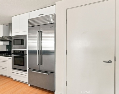 3141 Michelson - Photo Thumbnail 5