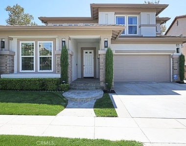 57 Laurelhurst - Photo Thumbnail 1