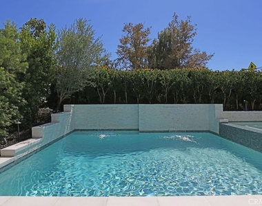 57 Laurelhurst - Photo Thumbnail 32