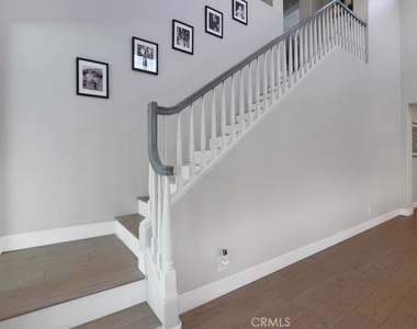 57 Laurelhurst - Photo Thumbnail 29