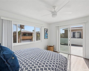 5212 Seashore - Photo Thumbnail 14