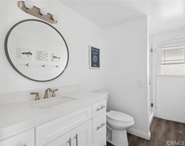 5212 Seashore - Photo Thumbnail 12