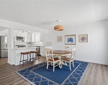 5212 Seashore - Photo Thumbnail 5