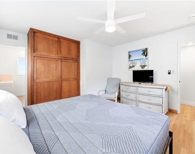 2104 E Ocean - Photo Thumbnail 17