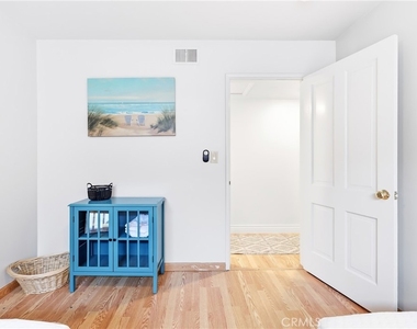 2104 E Ocean - Photo Thumbnail 20