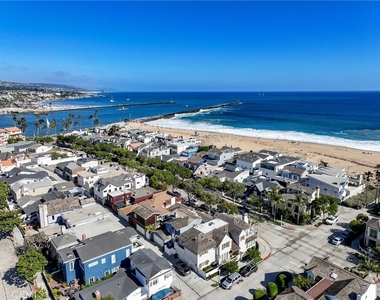 2104 E Ocean - Photo Thumbnail 38