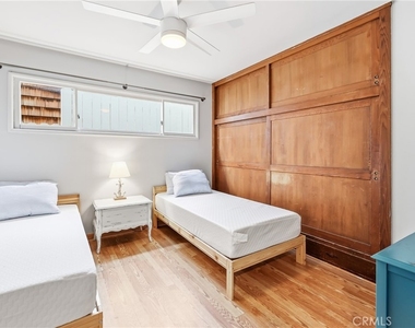2104 E Ocean - Photo Thumbnail 19
