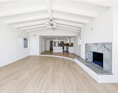 3010 W Oceanfront - Photo Thumbnail 10