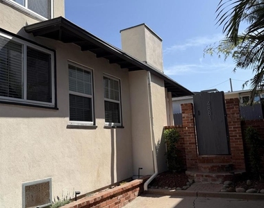 4881 Dixie Dr - Photo Thumbnail 34