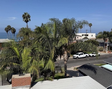 4881 Dixie Dr - Photo Thumbnail 9