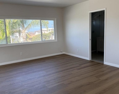 4881 Dixie Dr - Photo Thumbnail 21