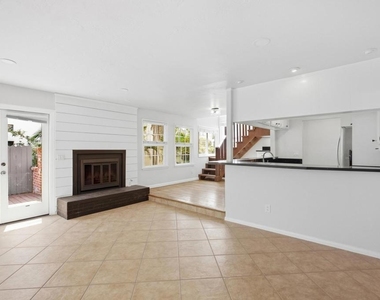 4881 Dixie Dr - Photo Thumbnail 29