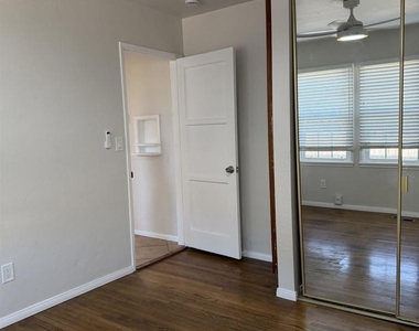 4881 Dixie Dr - Photo Thumbnail 25
