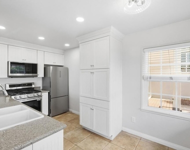 4879 Dixie Drive - Photo Thumbnail 19