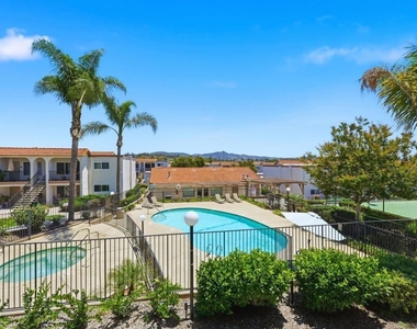 204 Candice Place - Photo Thumbnail 31